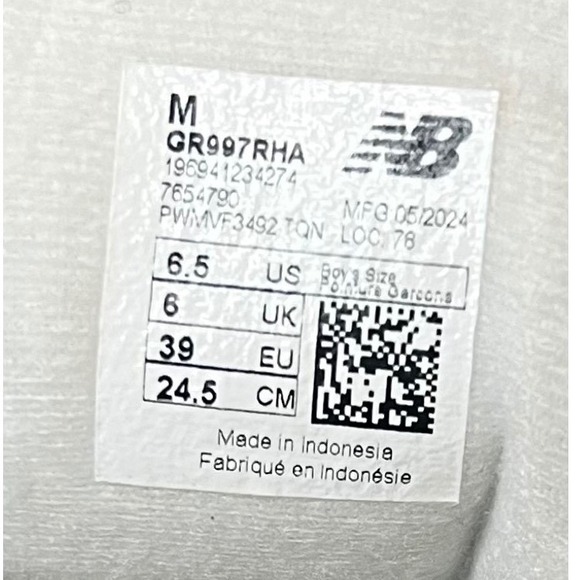 New Balance 997R Men's Grey Suede Mesh Athletic Sneakers Shoes Size 6.5 - Picture 9 of 9